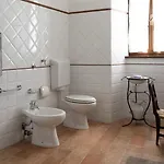Cortebonomini Entire Apartment Sasso (Parma)