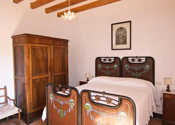 Cortebonomini Entire *