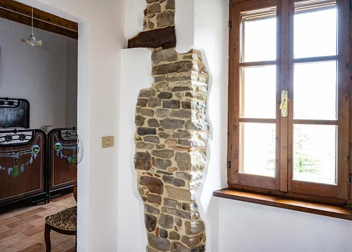 Cortebonomini Entire * Sasso (Parma)